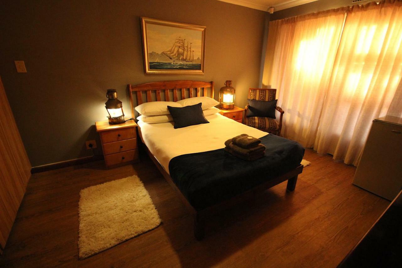 בלוברגסטראנד Saltycrax Backpackers And Surf Hostel By Curiocity מראה חיצוני תמונה