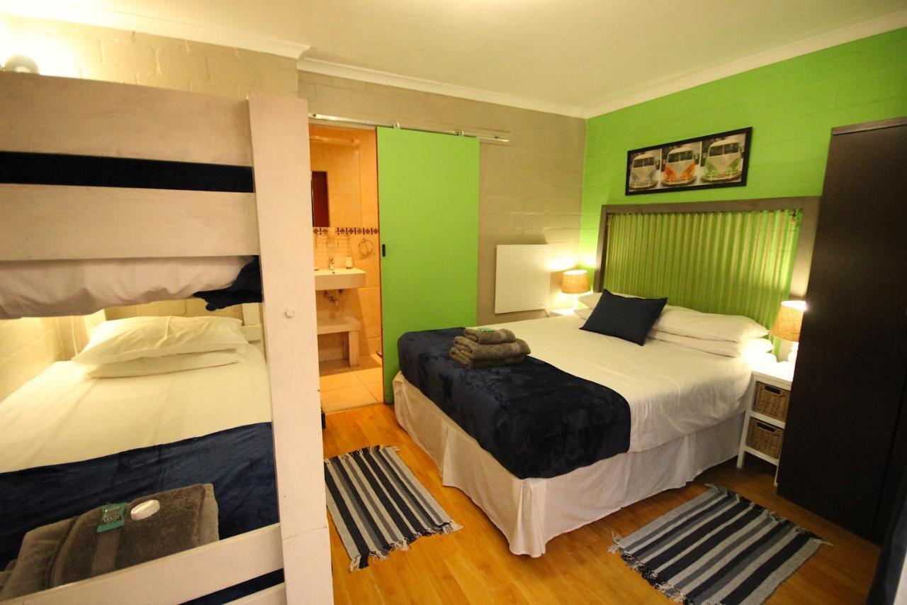 בלוברגסטראנד Saltycrax Backpackers And Surf Hostel By Curiocity מראה חיצוני תמונה